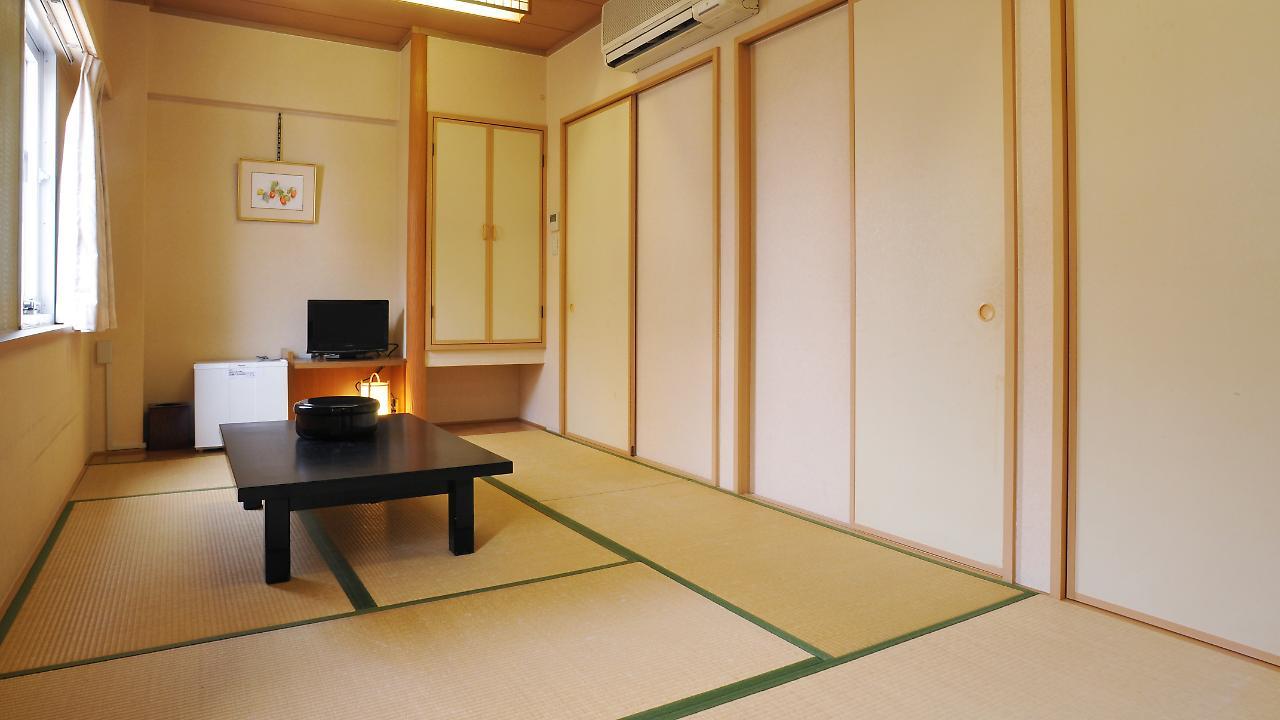 Hotel Ichiraku ฟูกุโอกะ ภายนอก รูปภาพ