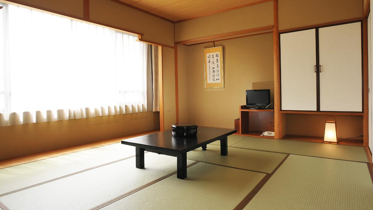Hotel Ichiraku ฟูกุโอกะ ภายนอก รูปภาพ